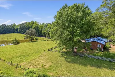 2661 Nc Highway 24 27 W, Mount Gilead, NC 27306 - Photo 11