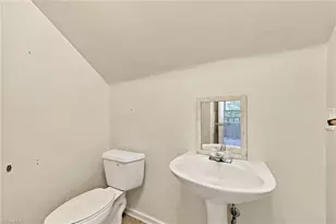 636 Stoney Creek Church Rd, Burlington, NC 27217 - Photo 25