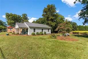 2084 Thurmond Rd, Thurmond, NC 28683 - Photo 31