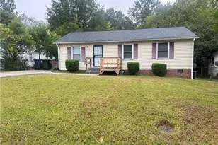 1006 Tuscaloosa St, Greensboro, NC 27406 - Photo 11