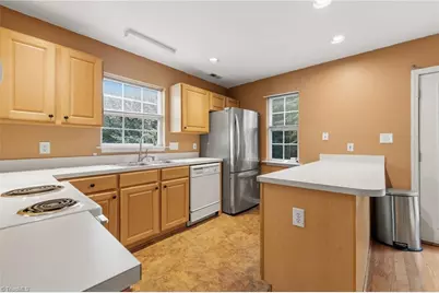 3737 Winborne Lane, Greensboro, NC 27410 - Photo 11