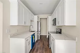 1055 Fisher Ferry St, Thomasville, NC 27360 - Photo 11