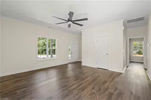 1055 Fisher Ferry St, Thomasville, NC 27360 - Photo 9