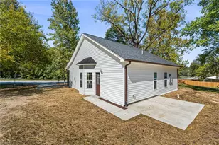 1055 Fisher Ferry St, Thomasville, NC 27360 - Photo 29