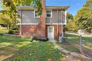 1823 Bantry Trl, Kernersville, NC 27284 - Photo 47