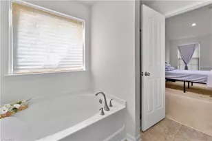 765 Spinning Wheel Point, High Point, NC 27265 - Photo 15