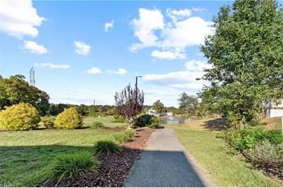 765 Spinning Wheel Point, High Point, NC 27265 - Photo 21