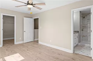 445 Buick St, Winston-Salem, NC 27101 - Photo 13