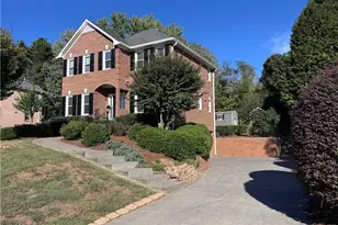 121 Bradford Pl Ln, Lewisville, NC 27023 - Photo 3