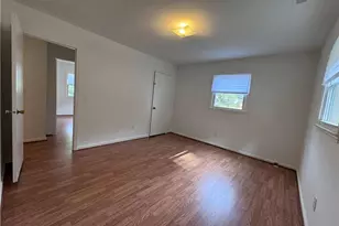 305 Kingston Dr, King, NC 27021 - Photo 19