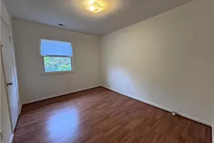 305 Kingston Dr, King, NC 27021 - Photo 21