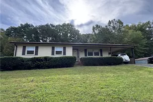 305 Kingston Dr, King, NC 27021 - Photo 1
