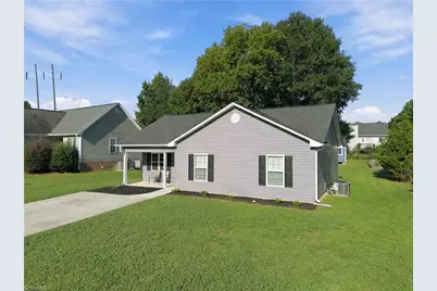 2426 Wood Duck Drive, Graham, NC 27253 - Photo 3