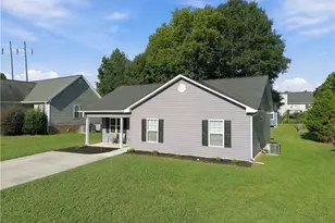 2426 Wood Duck Dr, Graham, NC 27253 - Photo 3