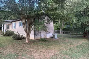 8099 McKnight Rd, Belews Creek, NC 27009 - Photo 3