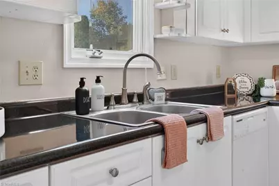 4407 Cove Cay Lane, Greensboro, NC 27410 - Photo 13