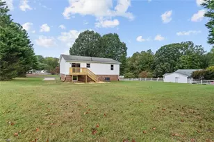 120 Robert Dr, State Road, NC 28676 - Photo 25
