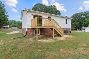 120 Robert Dr, State Road, NC 28676 - Photo 27