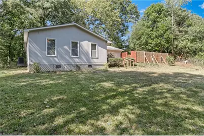 4039 Bethania Station Road, Winston-Salem, NC 27106 - Photo 31