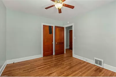 2746 Maplewood Avenue, Winston-Salem, NC 27103 - Photo 19