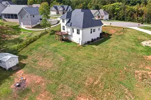 187 Providence Trl, Madison, NC 27025 - Photo 3