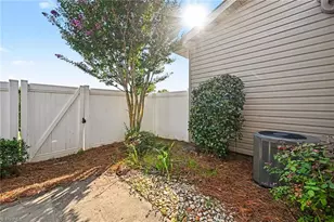 1942 Tweed Ln, Burlington, NC 27215 - Photo 9