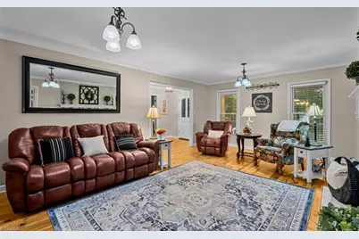 154 Glendale Circle, Eden, NC 27288 - Photo 9