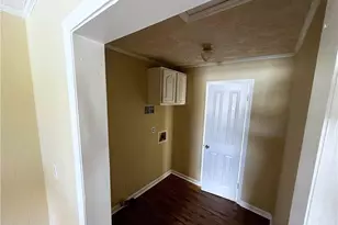 1134 24th St NE, Winston-Salem, NC 27105 - Photo 7