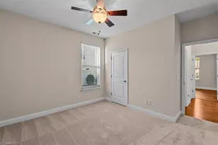 3612 Sainsbury Ln, Greensboro, NC 27409 - Photo 13