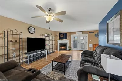 12 Marietta Court, Thomasville, NC 27360 - Photo 7