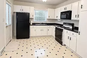 3980 Burnham Cir, Winston-Salem, NC 27105 - Photo 9