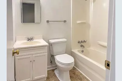 3980 Burnham Circle, Winston-Salem, NC 27105 - Photo 11