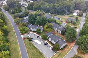 731 Shelby Dr, Greensboro, NC 27409 - Photo 5