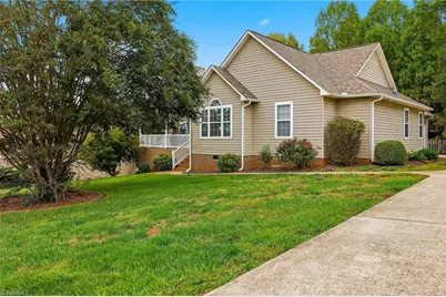 217 Sundance Circle, Statesville, NC 28625 - Photo 7