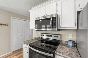 1112 Stamford Club Dr, Rural Hall, NC 27045 - Photo 13