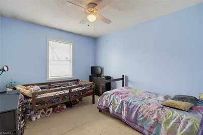 2925 Triangle Lake Road, High Point, NC 27260 - Photo 9