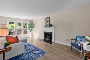15 Gatehouse Ln, Greensboro, NC 27407 - Photo 5