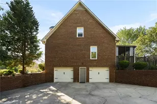 1101 Maplewood Ave, High Point, NC 27265 - Photo 47