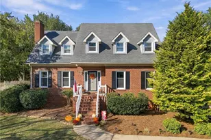 1101 Maplewood Ave, High Point, NC 27265 - Photo 1