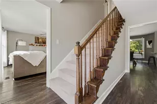 1101 Maplewood Ave, High Point, NC 27265 - Photo 5