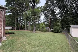 4207 Olympia Dr, Greensboro, NC 27406 - Photo 35