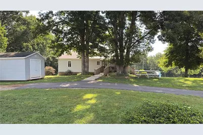 6711 Windsor Road, Hamptonville, NC 27020 - Photo 5