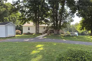 6711 Windsor Rd, Hamptonville, NC 27020 - Photo 5