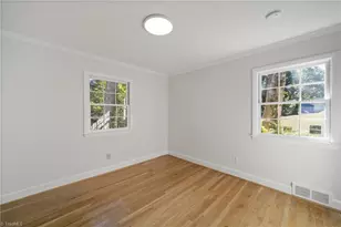719 Quarterstaff Rd, Winston-Salem, NC 27104 - Photo 25