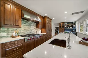 719 Quarterstaff Rd, Winston-Salem, NC 27104 - Photo 11