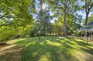 719 Quarterstaff Rd, Winston-Salem, NC 27104 - Photo 39
