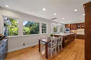 719 Quarterstaff Rd, Winston-Salem, NC 27104 - Photo 5