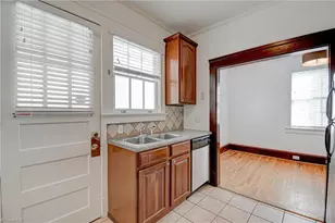 72 W End Blvd, Winston-Salem, NC 27101 - Photo 17