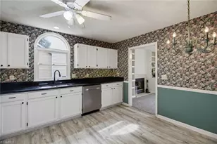 956 Heatherstone Dr, Winston-Salem, NC 27104 - Photo 11