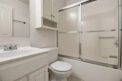 956 Heatherstone Drive, Winston-Salem, NC 27104 - Photo 19